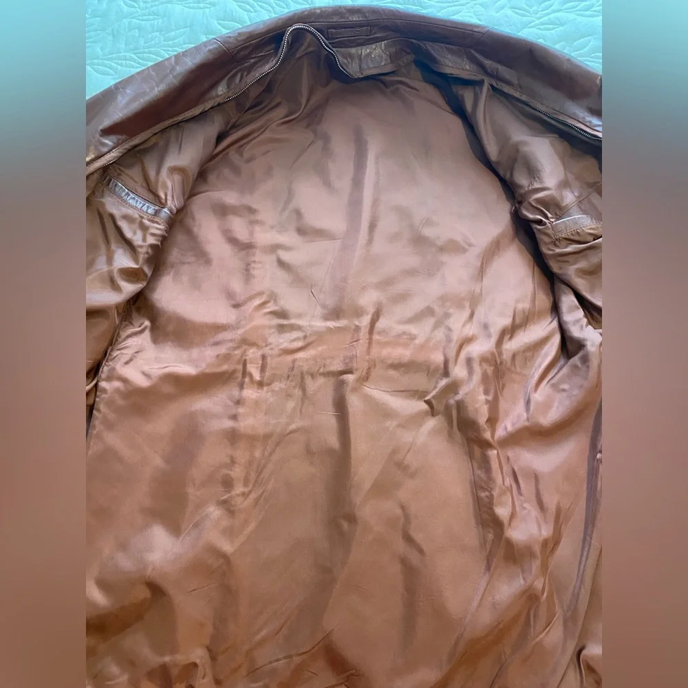 Berman's leather jacket - Picture 6 of 16